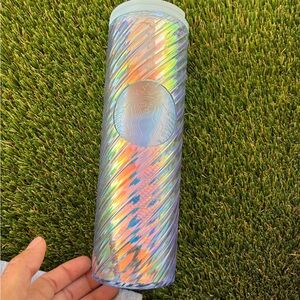 Starbucks 2022 Christmas Holiday White Iridescent Textured Tumbler 16oz